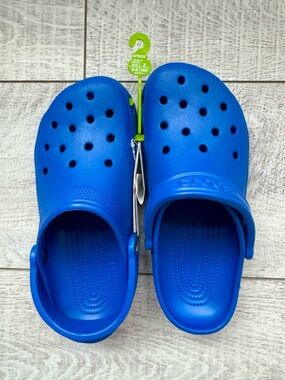 Crocs Men’s Classic Clog - Blue size 7 NWT
